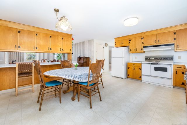 200 Kenwood Drive, New Britain, CT 06052