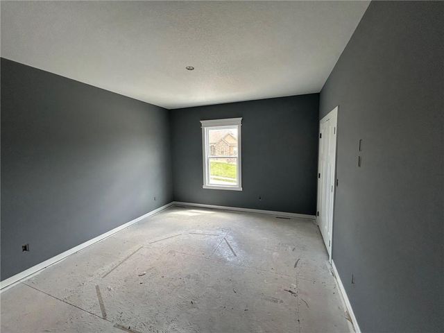 1901 Owen Drive, Pleasant Hill, MO 64080