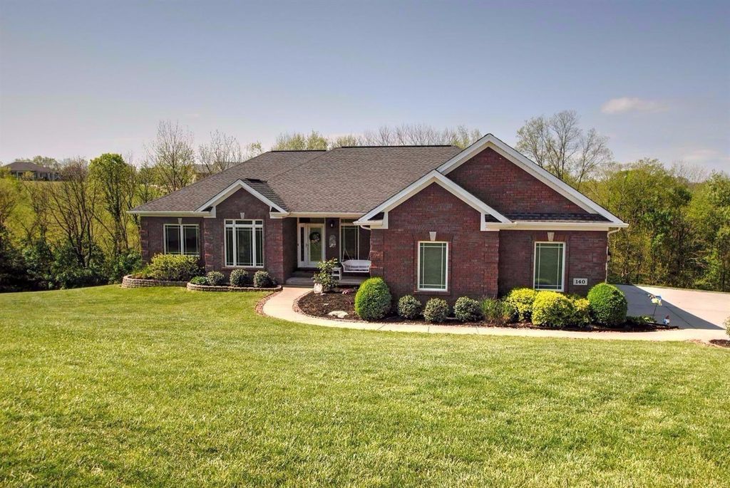 140 Doe Drive, Dry Ridge, KY 41035
