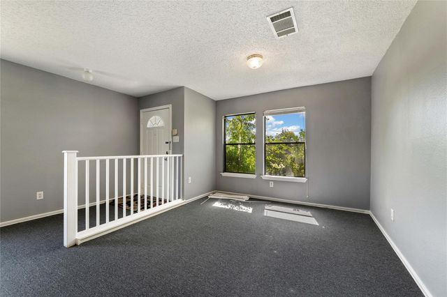 1347 Lakeside LOOP, Round Rock, TX 78665