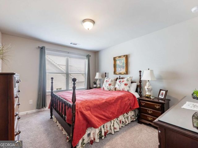 7174 Boathouse Way, Flowery Branch, GA 30542