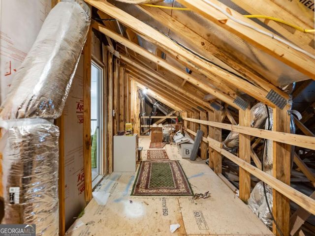 7174 Boathouse Way, Flowery Branch, GA 30542