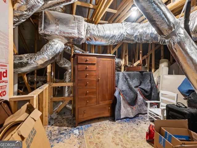 7174 Boathouse Way, Flowery Branch, GA 30542