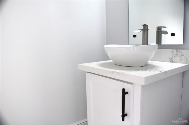 2830 Garman Street, Edinburg, TX 78542