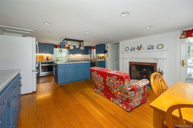 212 Pleasant Ridge Road, Poughquag, NY 12570