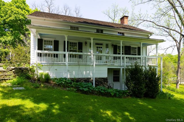 212 Pleasant Ridge Road, Poughquag, NY 12570