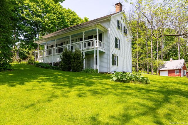 212 Pleasant Ridge Road, Poughquag, NY 12570