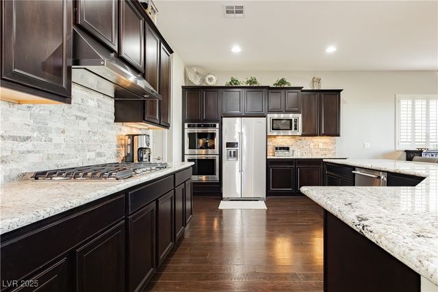 242 Evante Street, Las Vegas, NV 89138