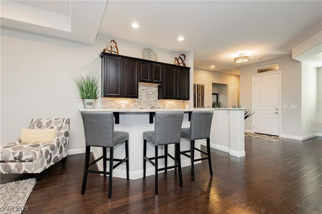 242 Evante Street, Las Vegas, NV 89138