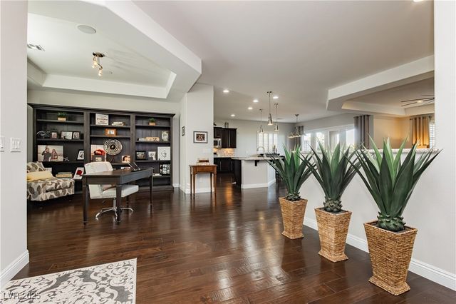 242 Evante Street, Las Vegas, NV 89138