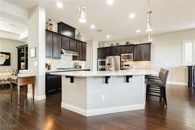 242 Evante Street, Las Vegas, NV 89138