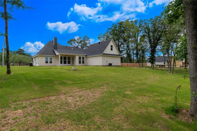 674 Rambin Road, Stonewall, LA 71078