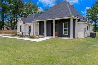 674 Rambin Road, Stonewall, LA 71078
