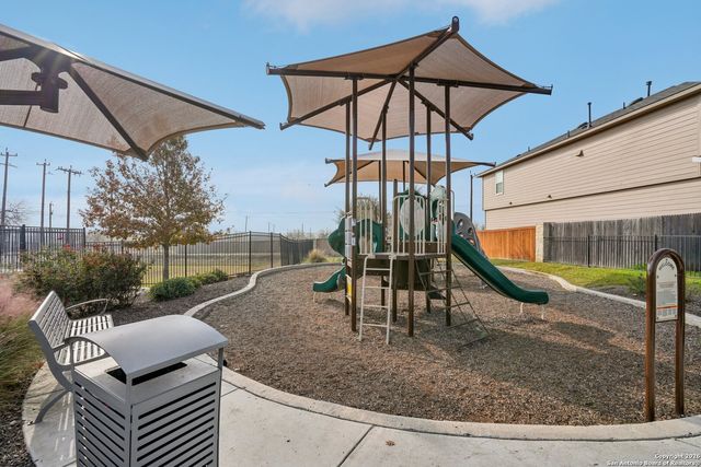 3322 Stoney Knoll, San Antonio, TX 78245