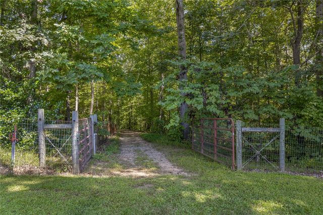 316 Mountain Estates Road, Pickens, SC 29671