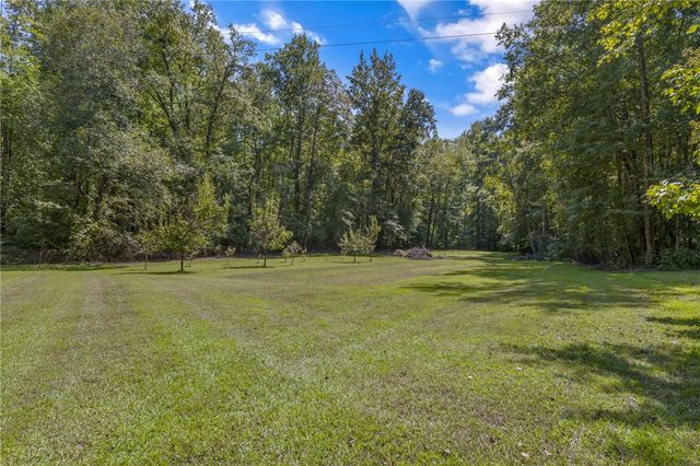 316 Mountain Estates Road, Pickens, SC 29671