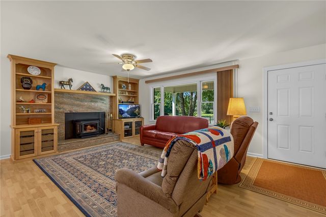 316 Mountain Estates Road, Pickens, SC 29671