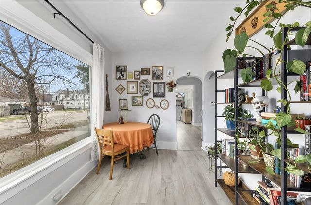 1004 Crosby Street, Grand Rapids, MI 49504