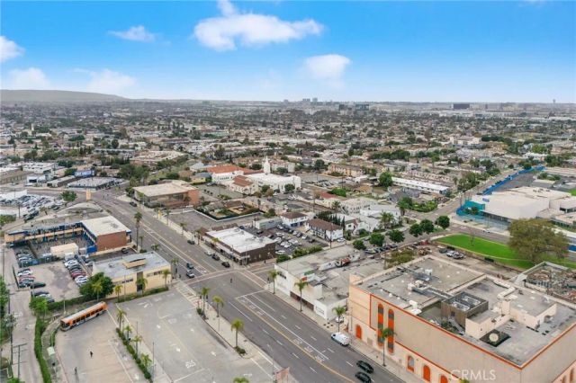317 S La Brea, Inglewood, CA 90301