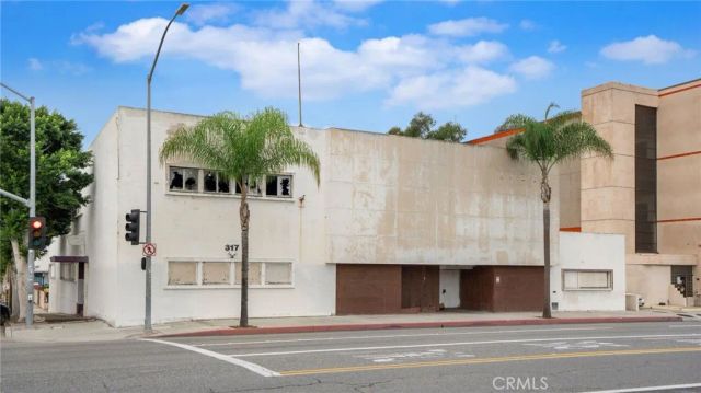 317 S La Brea, Inglewood, CA 90301