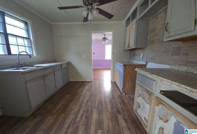 2408 TARRANT HEIGHTS, Birmingham, AL 35217