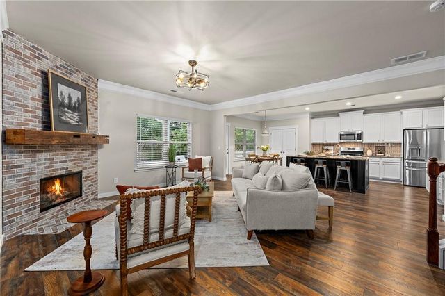 135 Cherokee Reserve Circle, Canton, GA 30115
