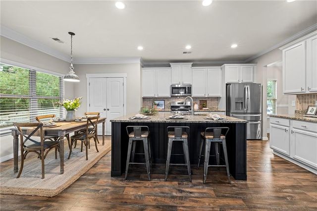 135 Cherokee Reserve Circle, Canton, GA 30115