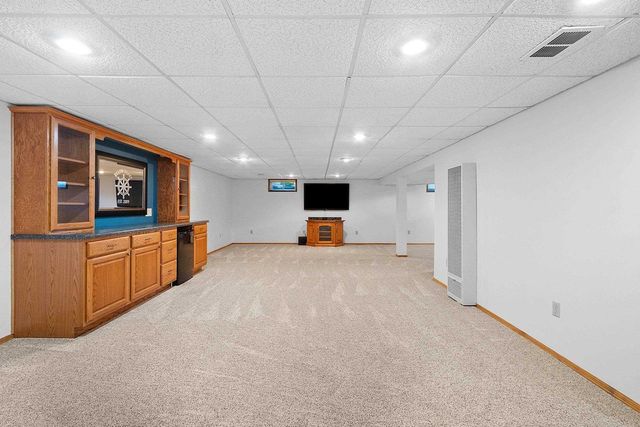 2766 BERKEN COURT, Green Bay, WI 54304