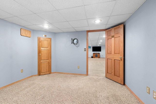 2766 BERKEN COURT, Green Bay, WI 54304