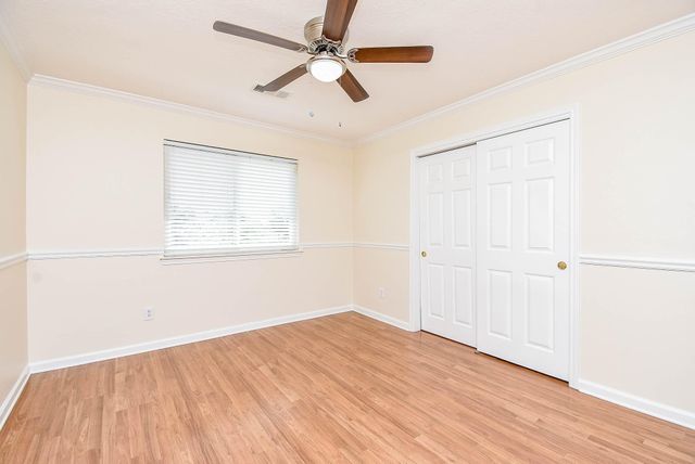 15611 Oakworth Court, Sugar Land, TX 77498