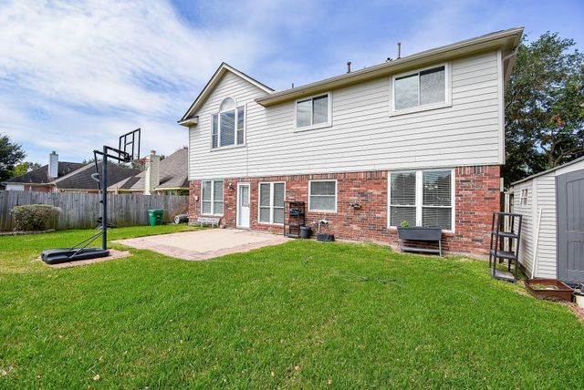 15611 Oakworth Court, Sugar Land, TX 77498