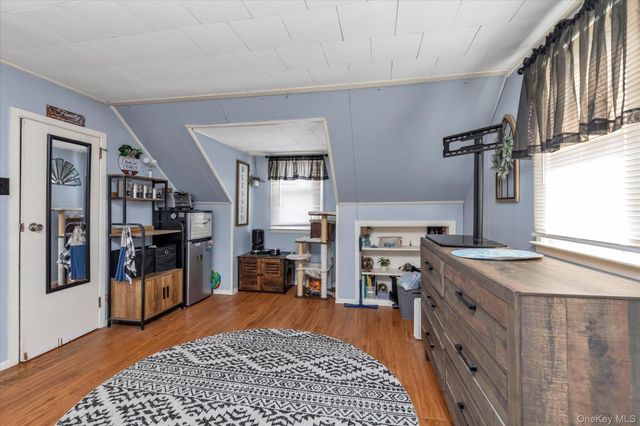 2272 Oxford Street, East Meadow, NY 11554