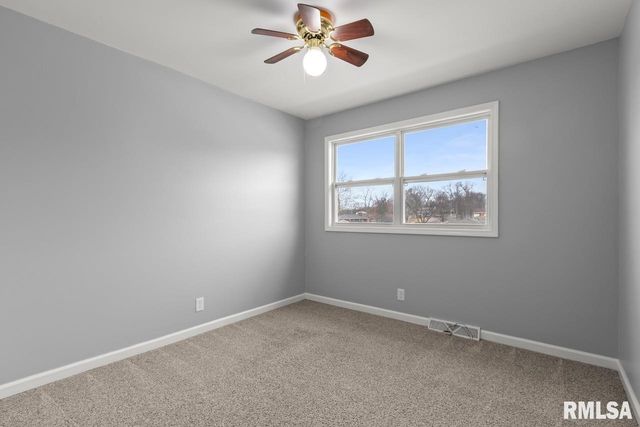 2022 W GLEN Avenue, Peoria, IL 61614