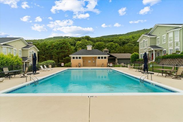 901 Renaissance Court, Chattanooga, TN 37419