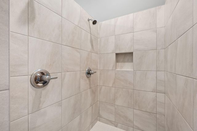 10818 Glenview Place, Champlin, MN 55316