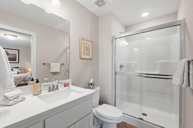 10818 Glenview Place, Champlin, MN 55316