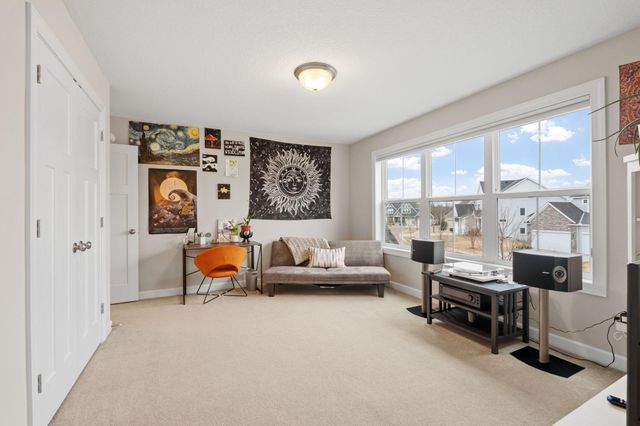 10818 Glenview Place, Champlin, MN 55316