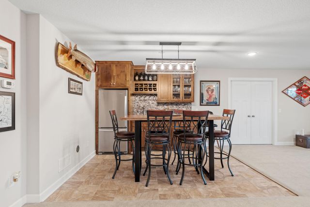 10818 Glenview Place, Champlin, MN 55316