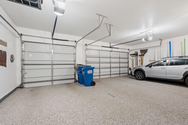 10818 Glenview Place, Champlin, MN 55316