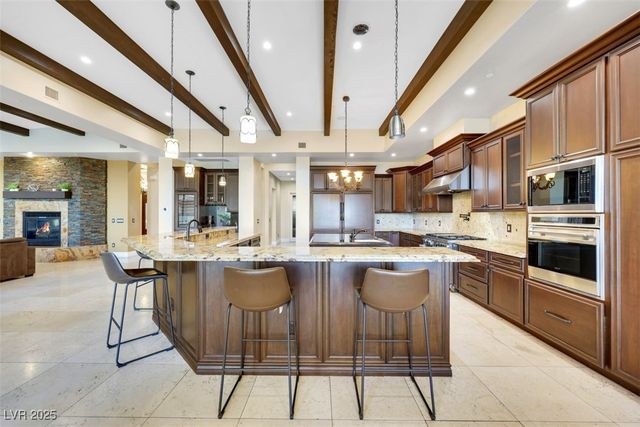 6160 EL CAMINO Road, Las Vegas, NV 89118