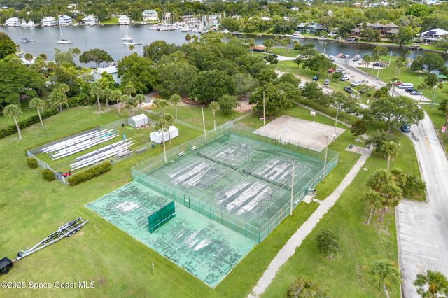 328 Magnolia Avenue, Melbourne, FL 32935
