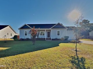 185 Southern Place, Lillington, NC 27546