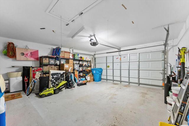 175 Executive Circle, Boynton Beach, FL 33436