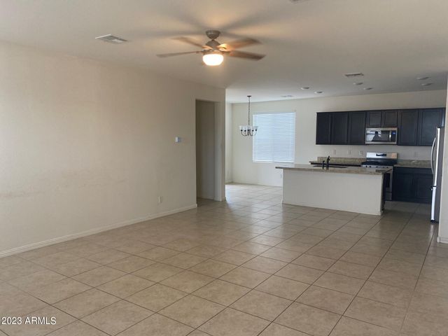 826 W NOVA Place, Casa Grande, AZ 85122