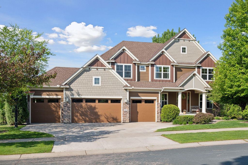 17607 64th Place N, Maple Grove, MN 55311