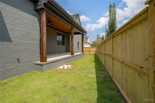 6127 Rosemeade Street, Tuscaloosa, AL 35406