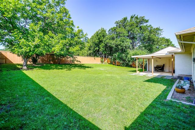 4478 Ridgevale Road, Fort Worth, TX 76116