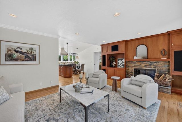 21030 Canyon View Drive, Saratoga, CA 95070