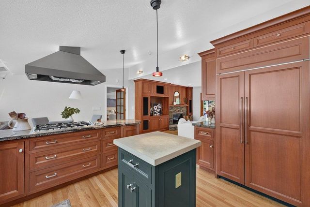21030 Canyon View Drive, Saratoga, CA 95070