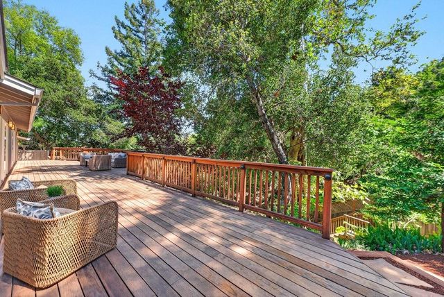 21030 Canyon View Drive, Saratoga, CA 95070